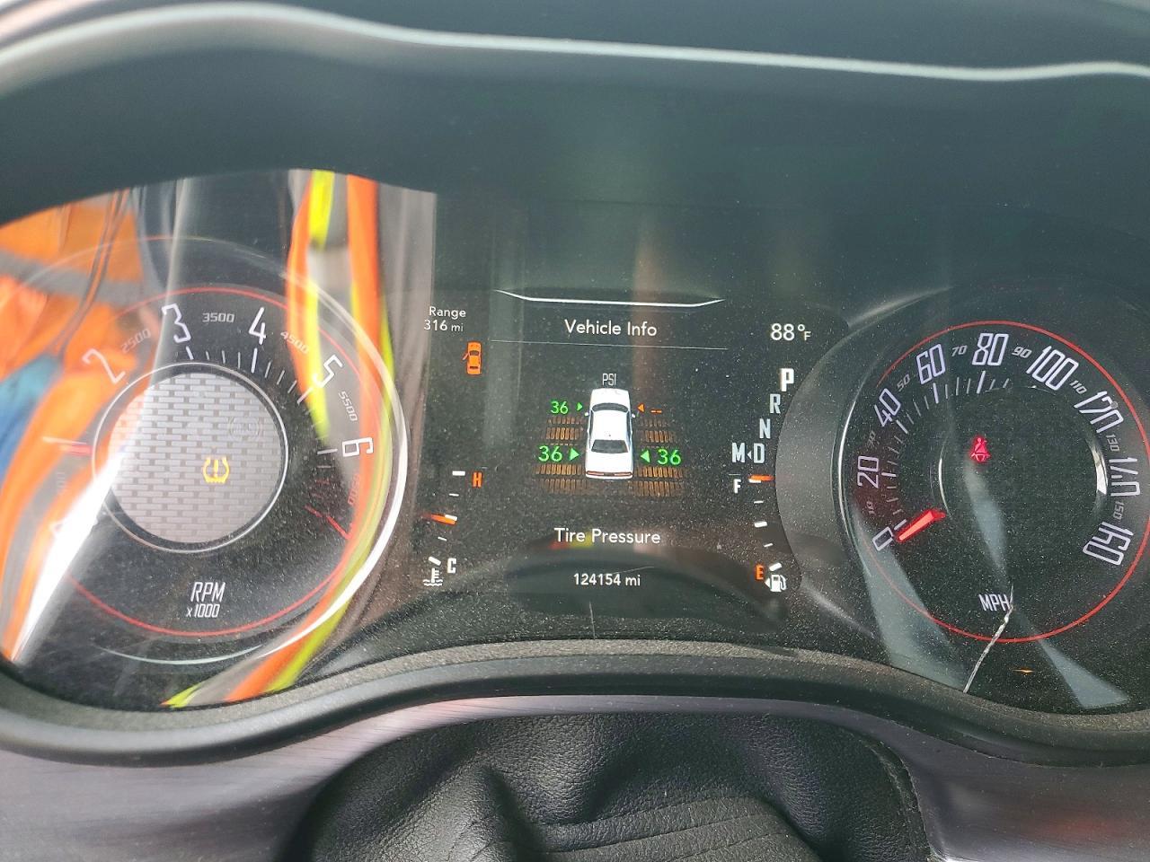 2017 Dodge Challenger Sxt - zdjęcie 9
