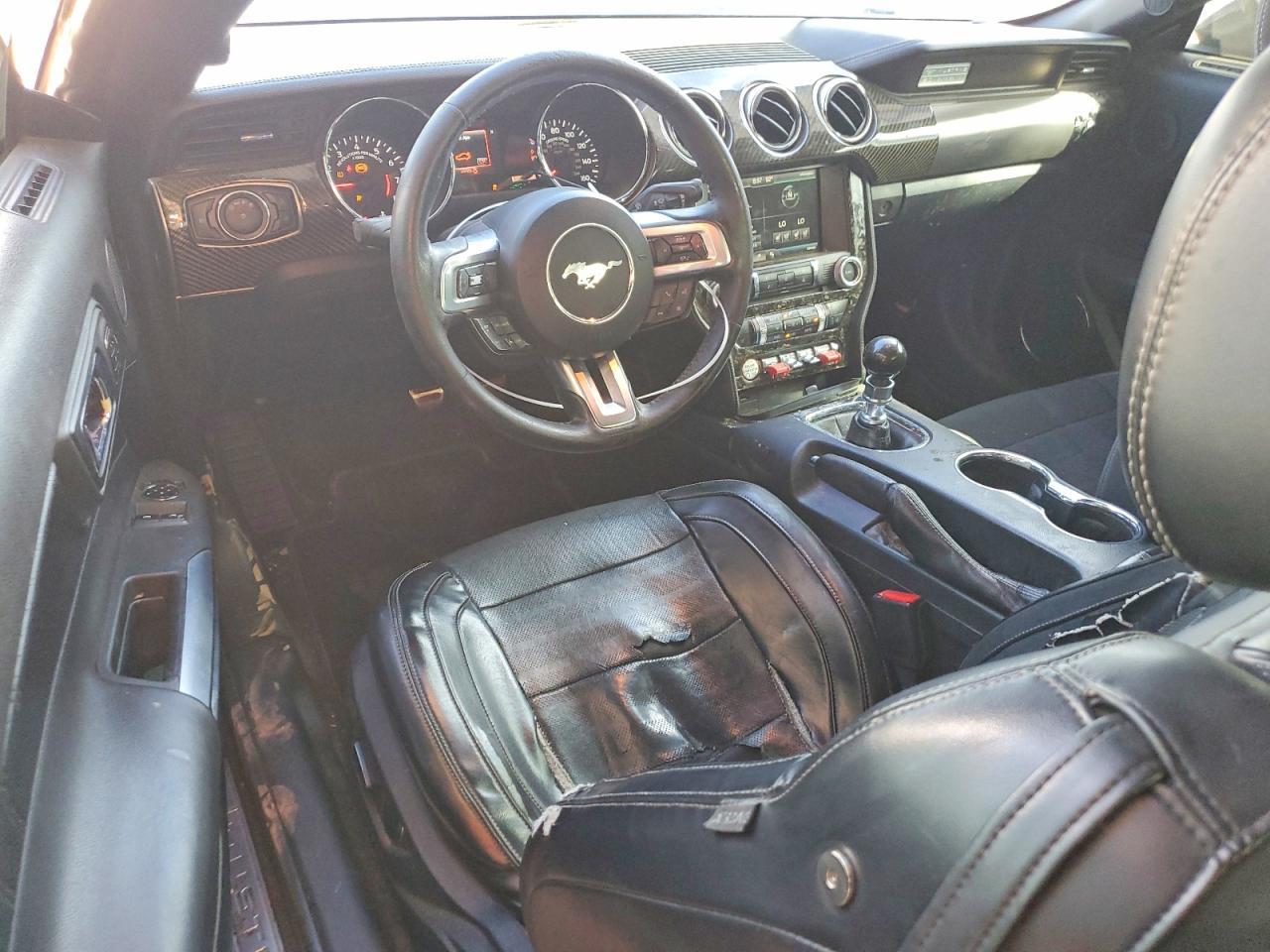 2015 Ford Mustang Gt - zdjęcie 8