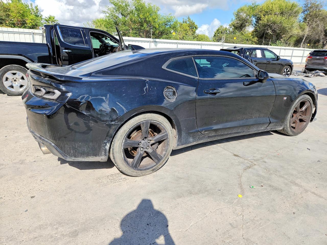2017 Chevrolet Camaro Ss - zdjęcie 3