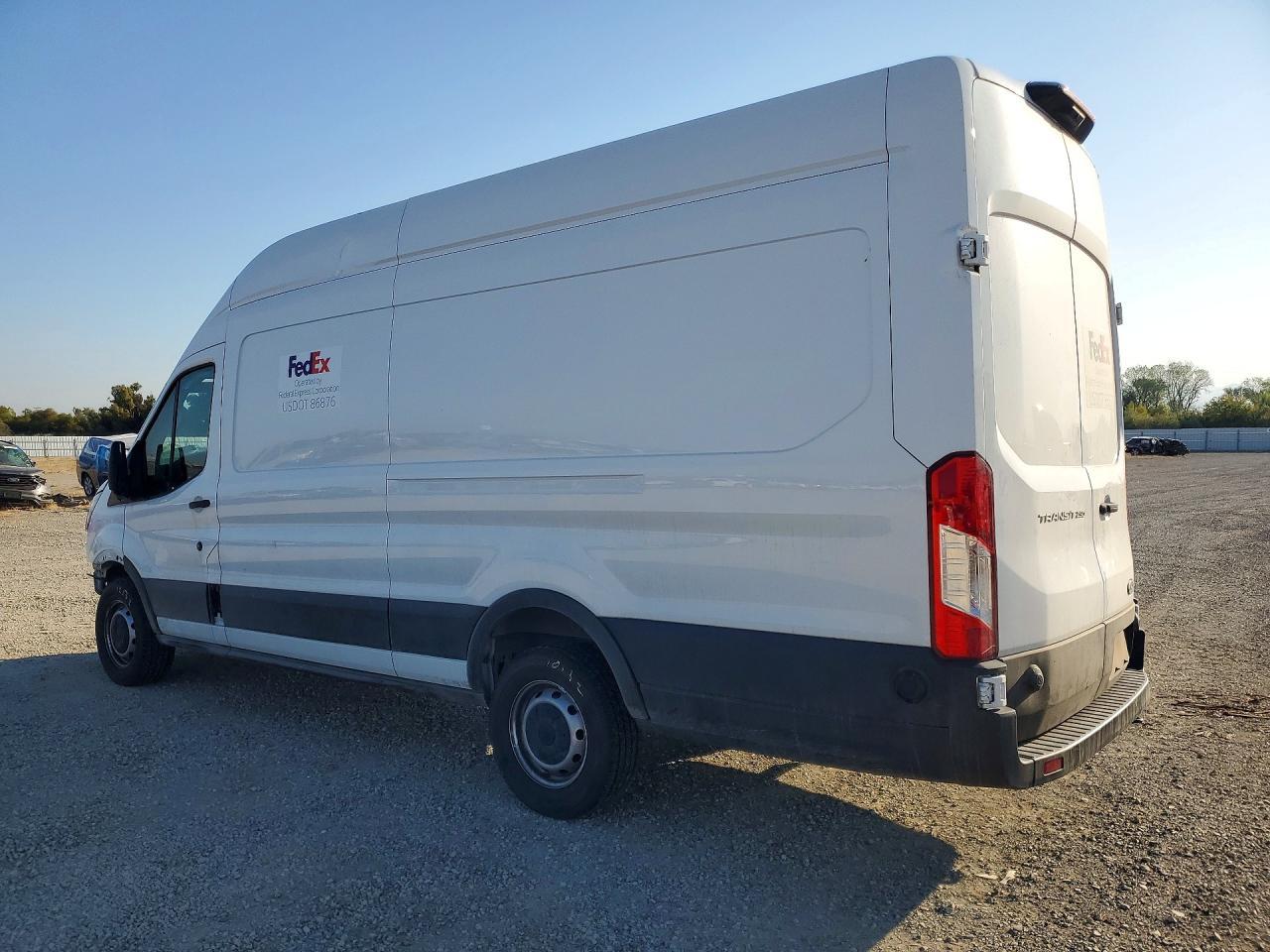 2025 Ford Transit T-250 - zdjęcie 2