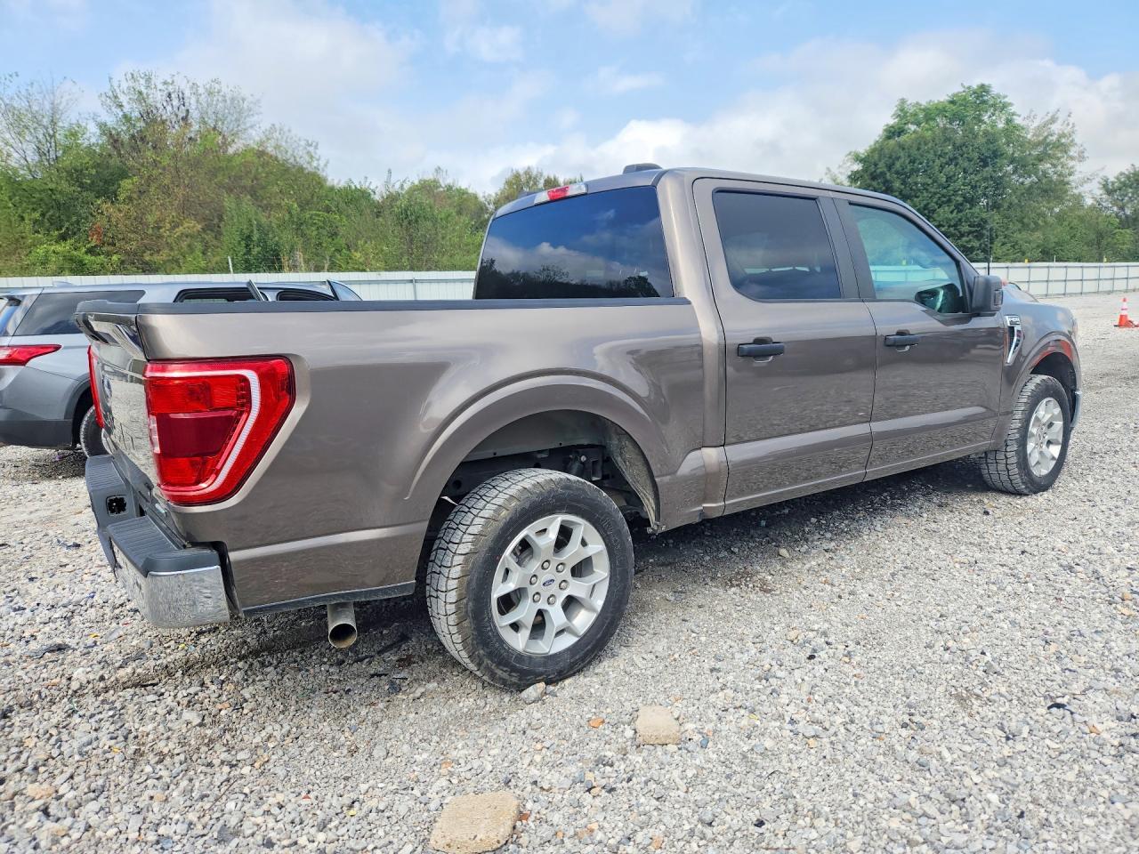 2023 Ford F150 Supercrew - zdjęcie 3