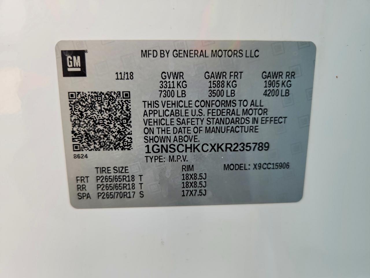 2019 Chevrolet Suburban C1500 Lt - zdjęcie 13