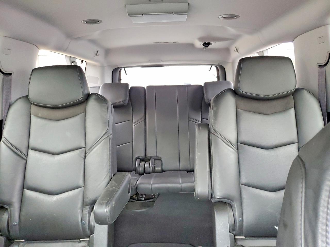2016 Cadillac Escalade Esv Luxury - zdjęcie 10