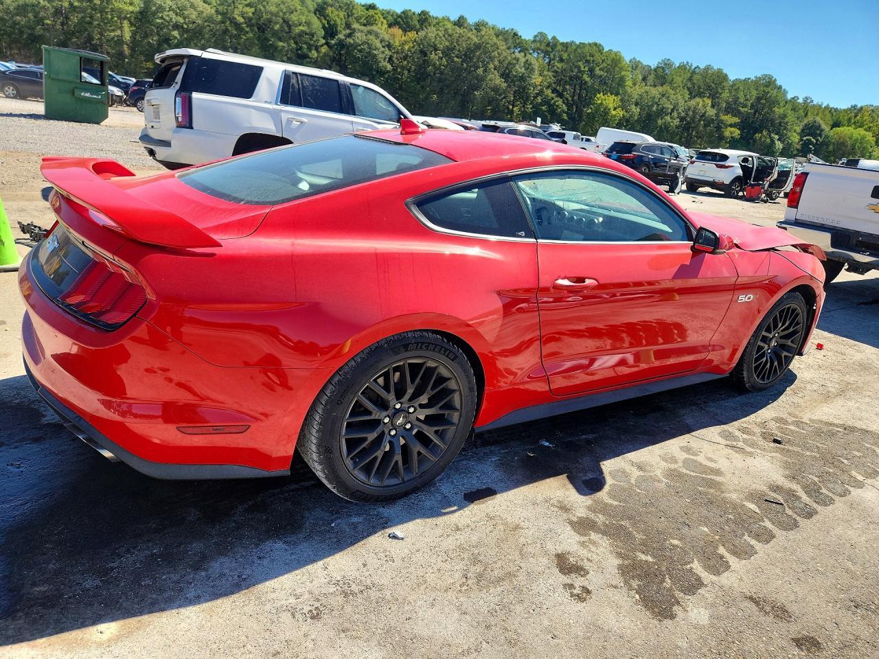 2020 Ford Mustang Gt - zdjęcie 3