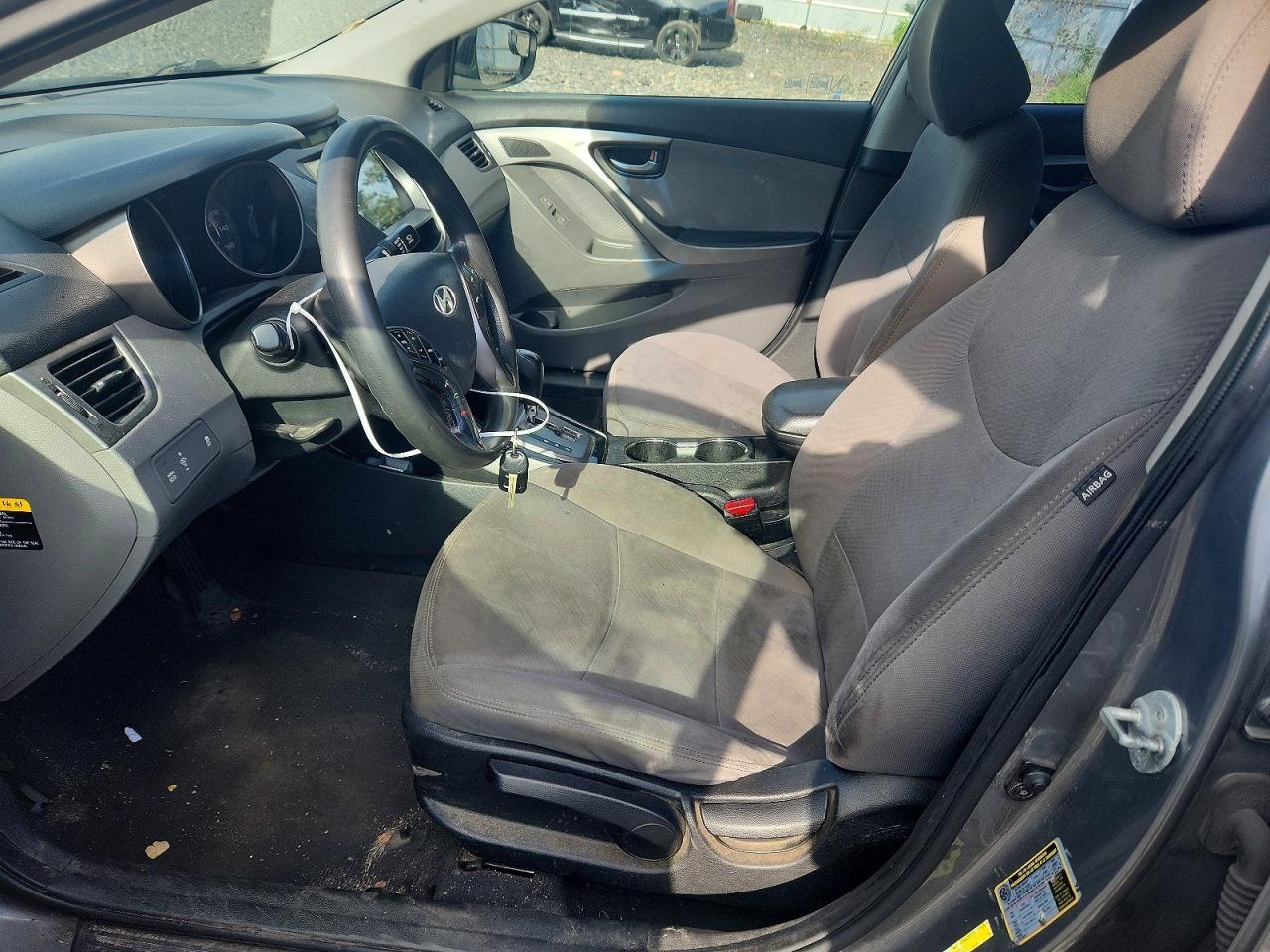 2013 Hyundai Elantra - zdjęcie 7
