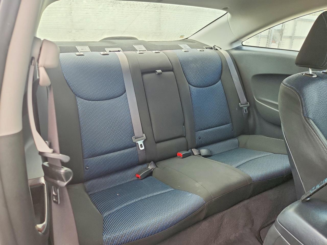 2014 Hyundai Elantra Coupe Base - zdjęcie 10