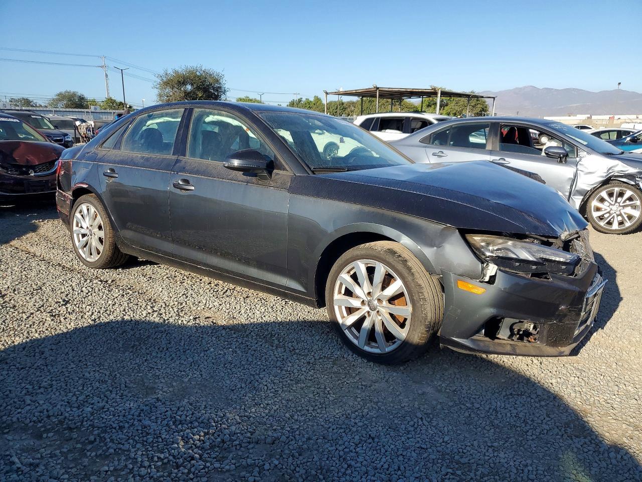 2017 Audi A4 Ultra Premium - zdjęcie 4