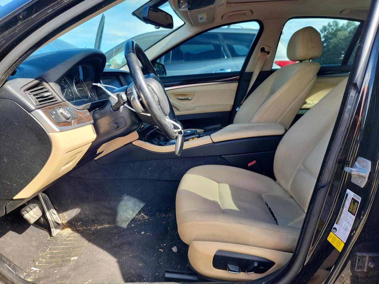 2016 BMW 528 I - zdjęcie 7