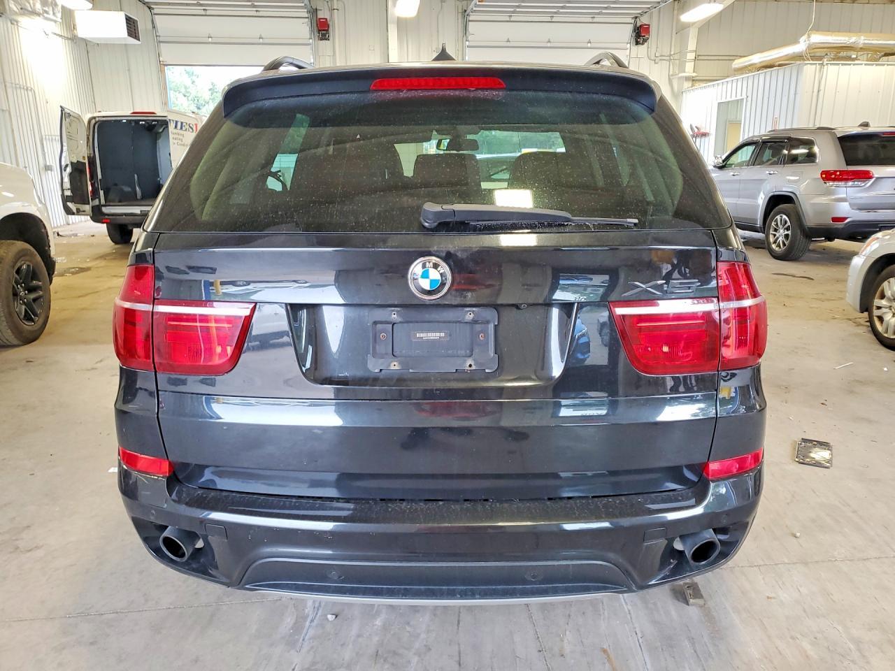 2013 BMW X5 xDrive35I - zdjęcie 6