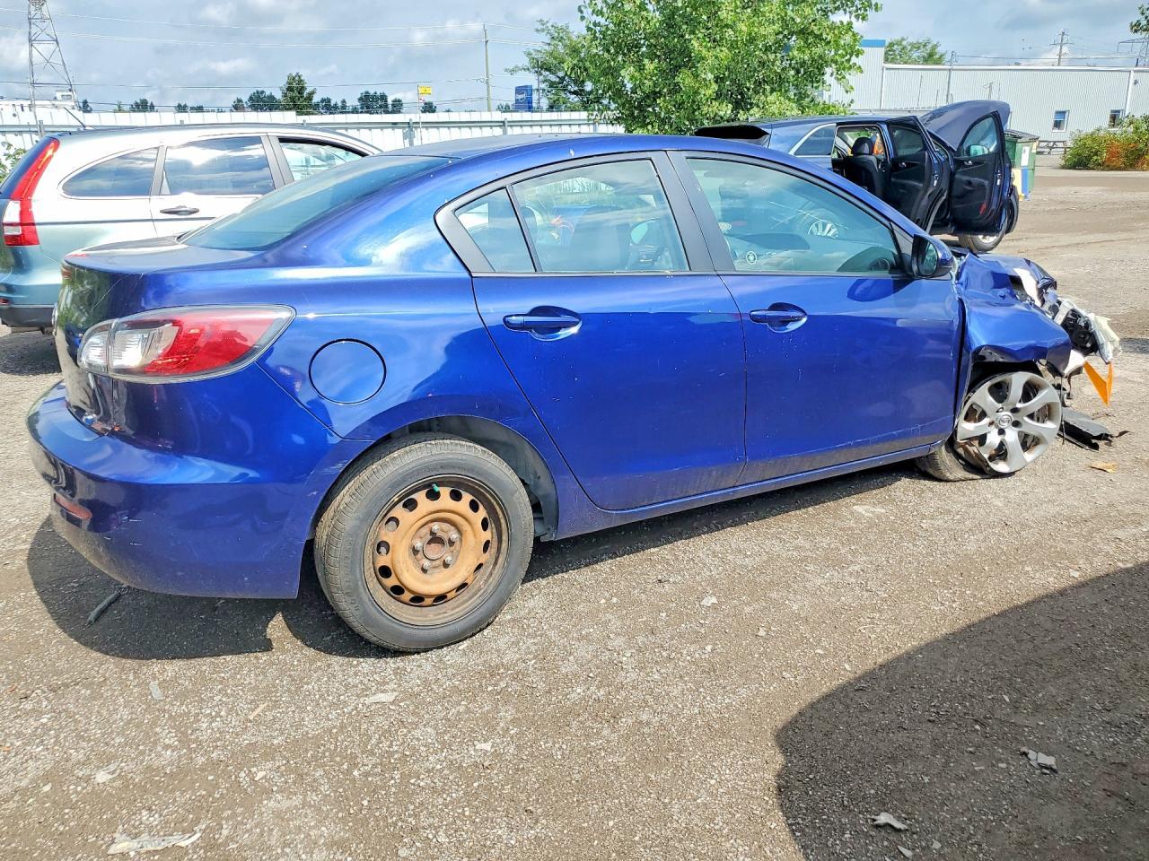 2013 Mazda 3 I - zdjęcie 3