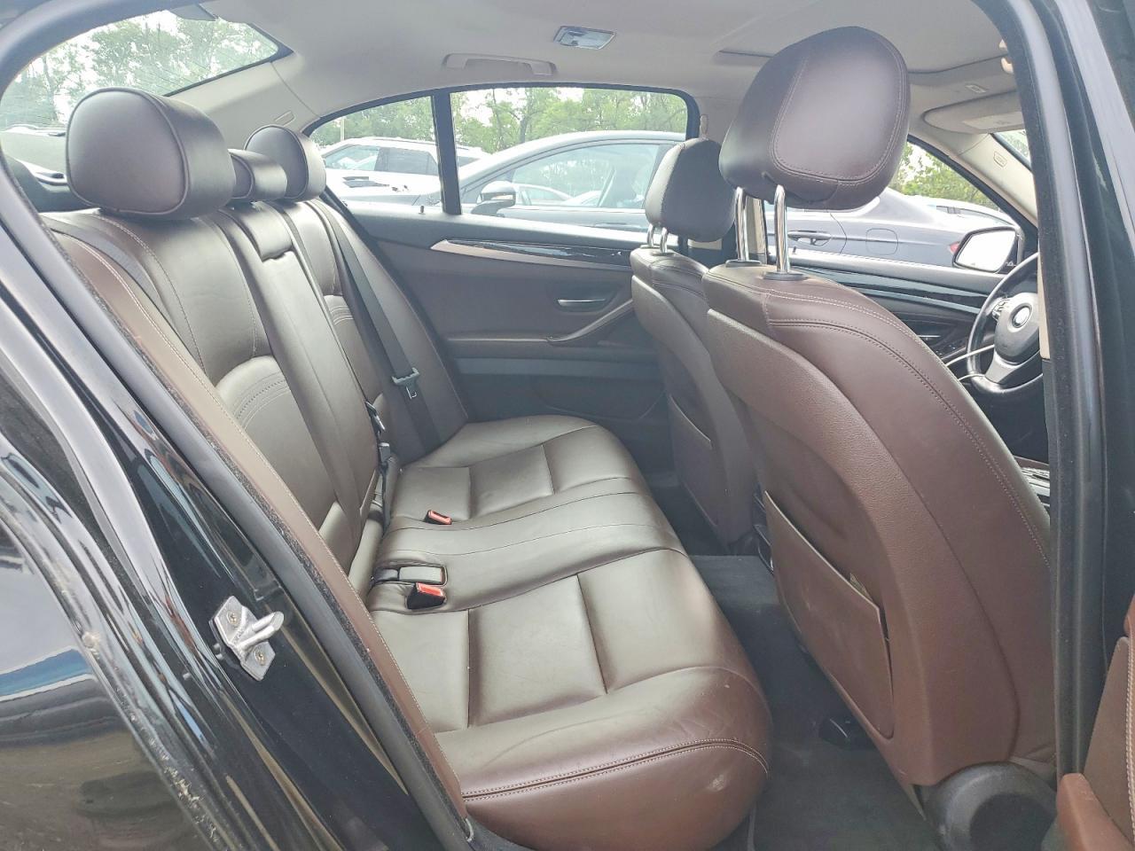 2016 BMW 535 Xi - zdjęcie 10