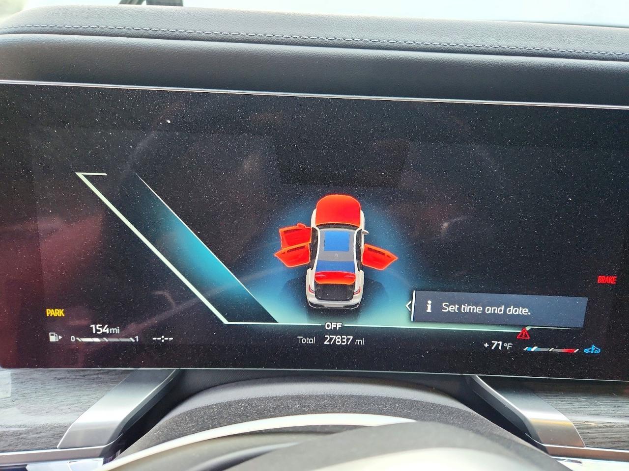 2023 BMW Seria 7 760i - zdjęcie 9