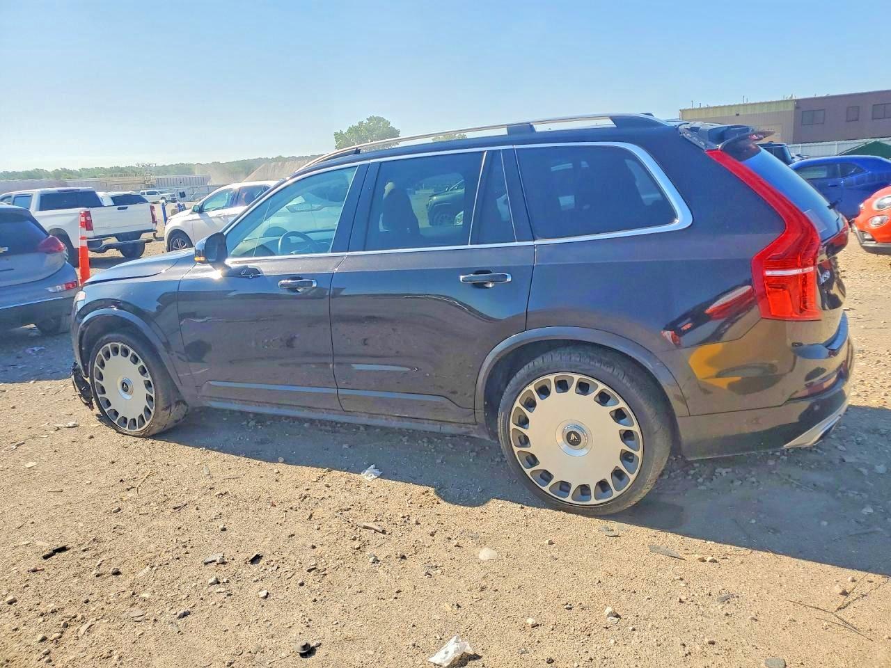 2016 Volvo Xc90 T6 - zdjęcie 2