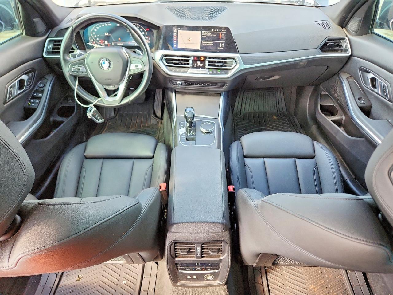 2019 BMW 330I - zdjęcie 8