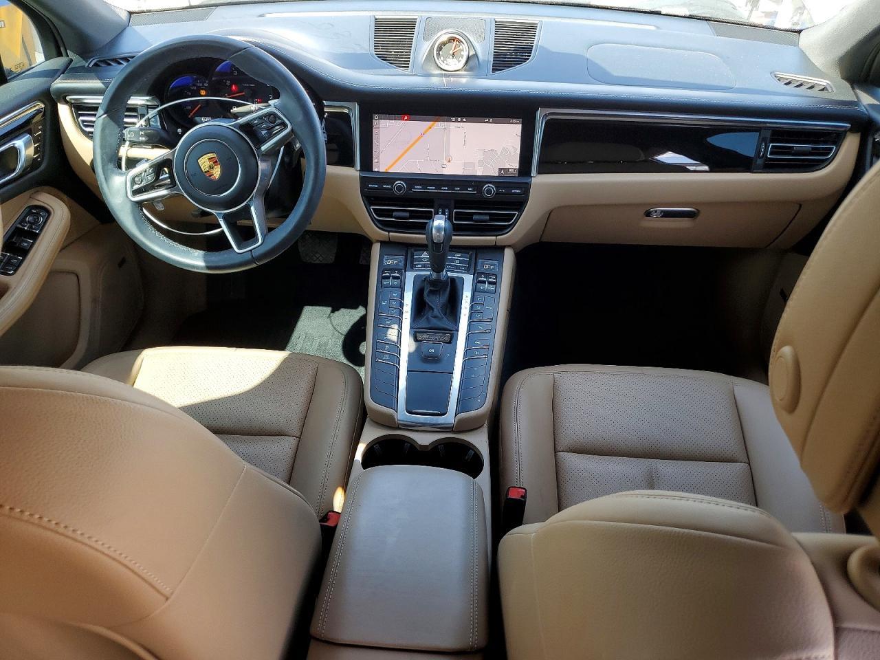 2021 Porsche Macan - zdjęcie 8