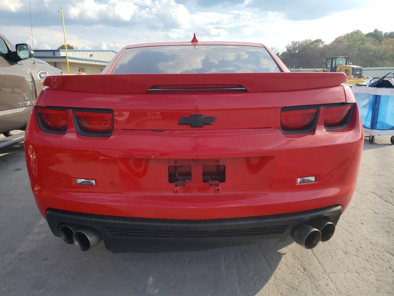 2013 Chevrolet Camaro Zl1 - zdjęcie 6