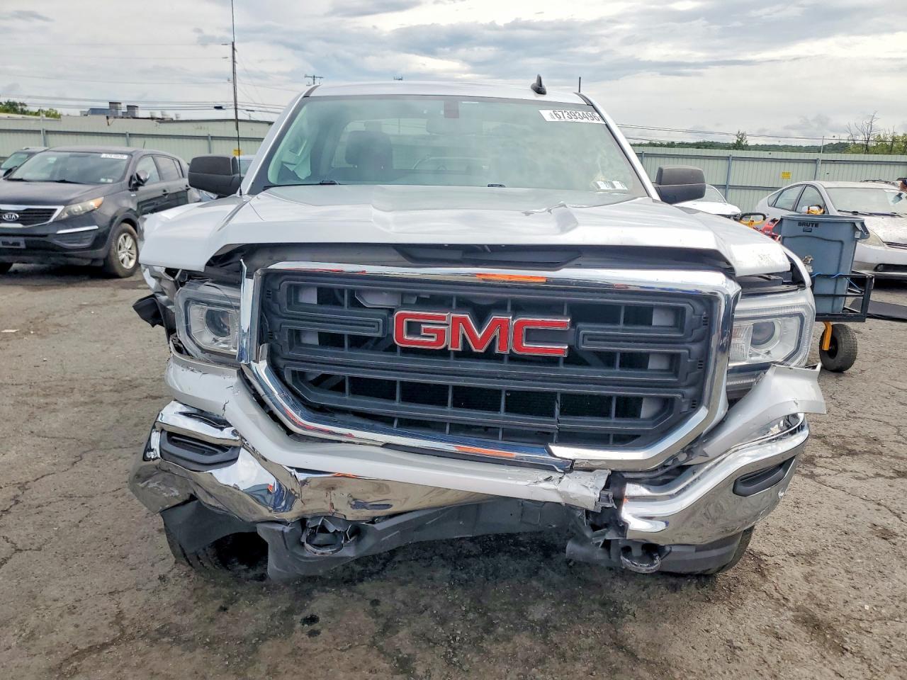 2016 GMC Sierra K1500 - zdjęcie 5