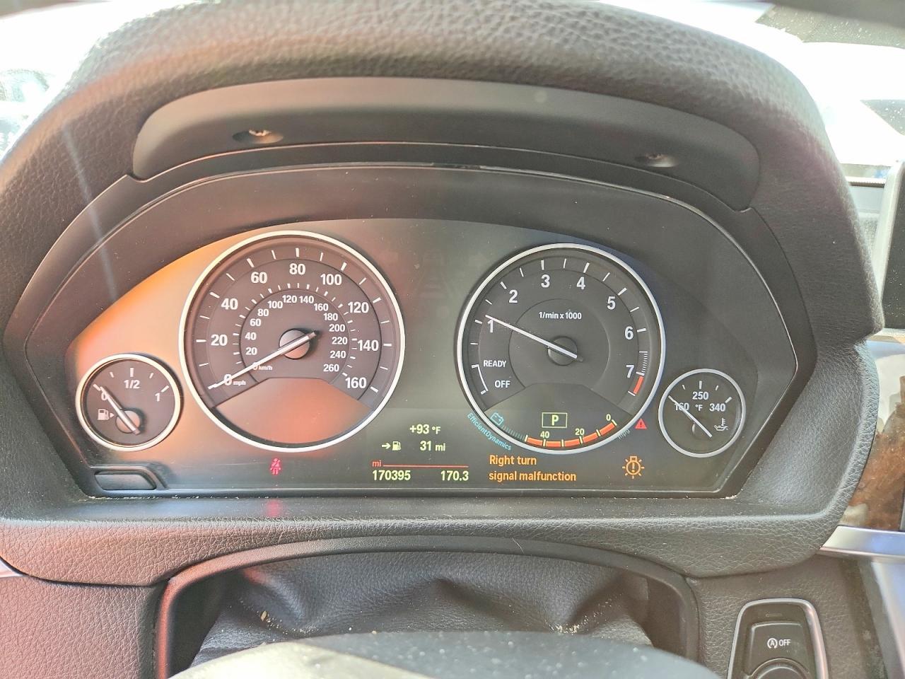 2015 BMW 320 I - zdjęcie 9