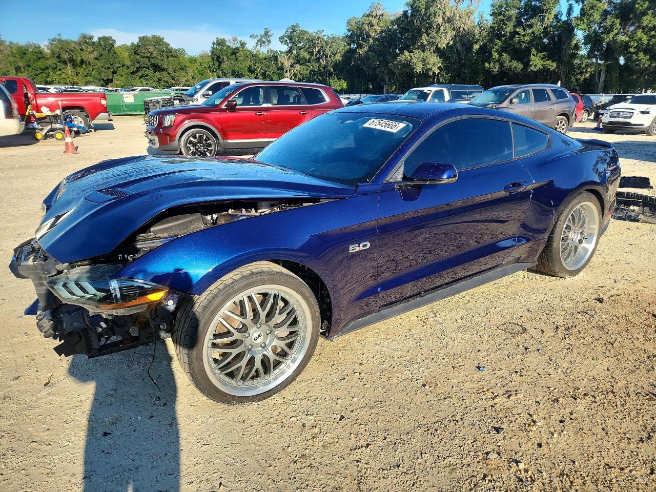 2020 Ford Mustang Gt - zdjęcie główne