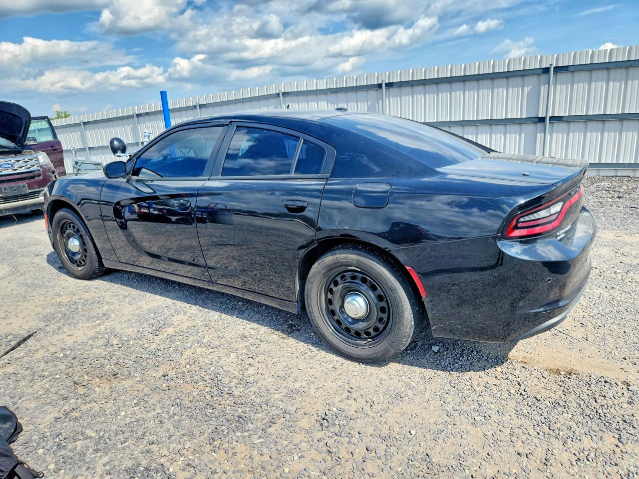 2019 Dodge Charger Police - zdjęcie 2