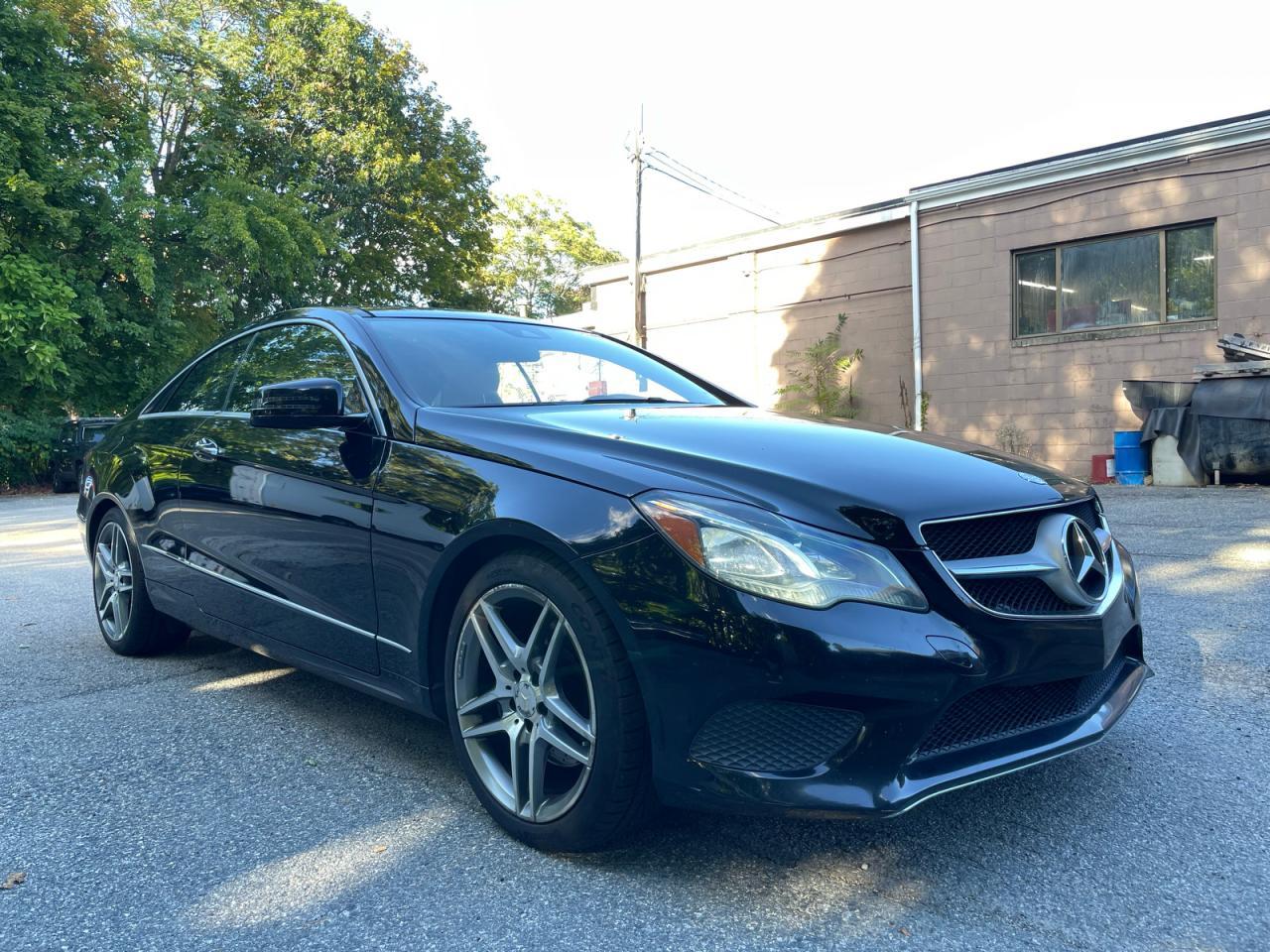 2015 Mercedes-Benz E 400 4Matic - zdjęcie główne