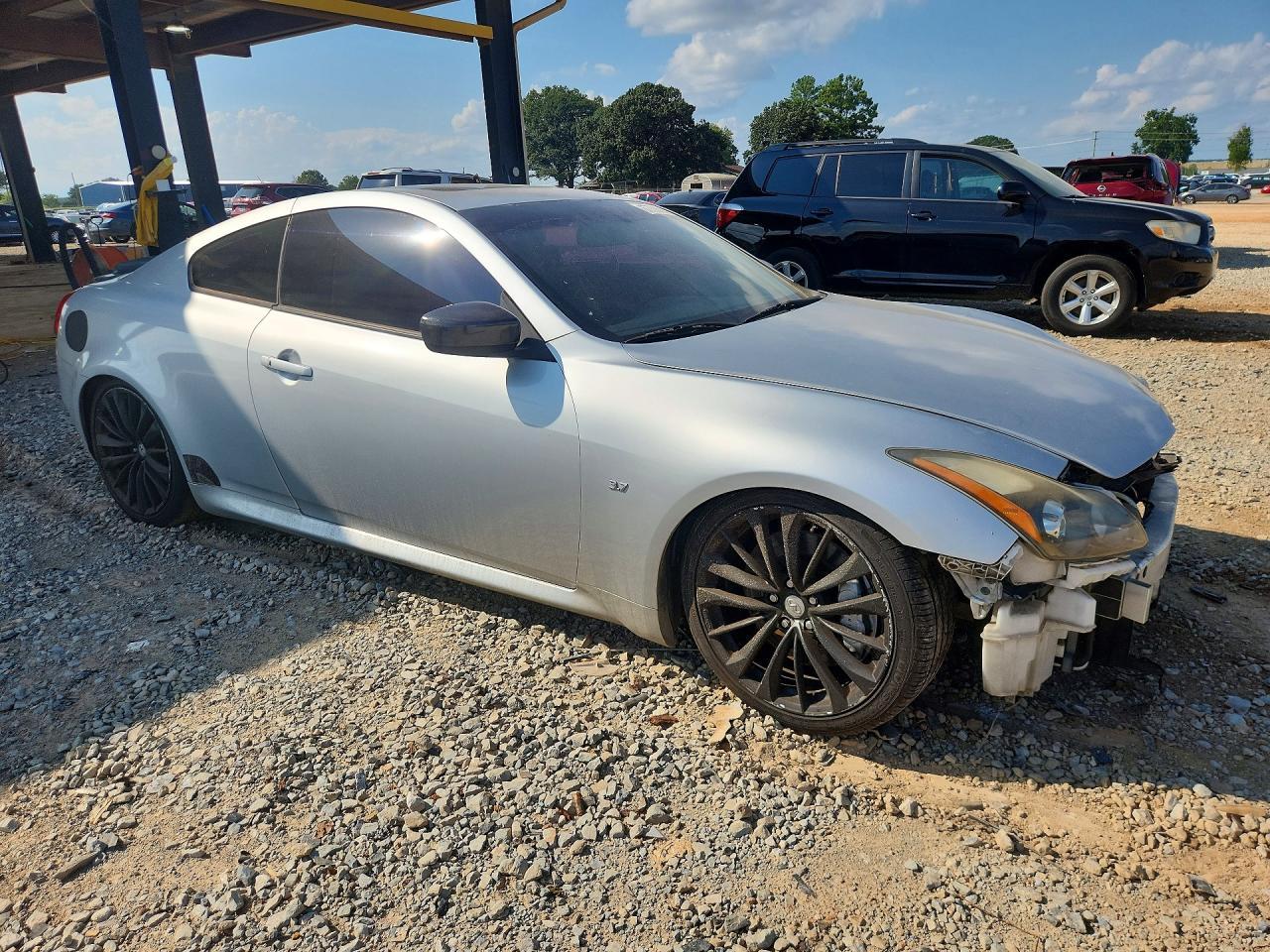 2015 Infiniti Q60 Coupe Journey - zdjęcie 4