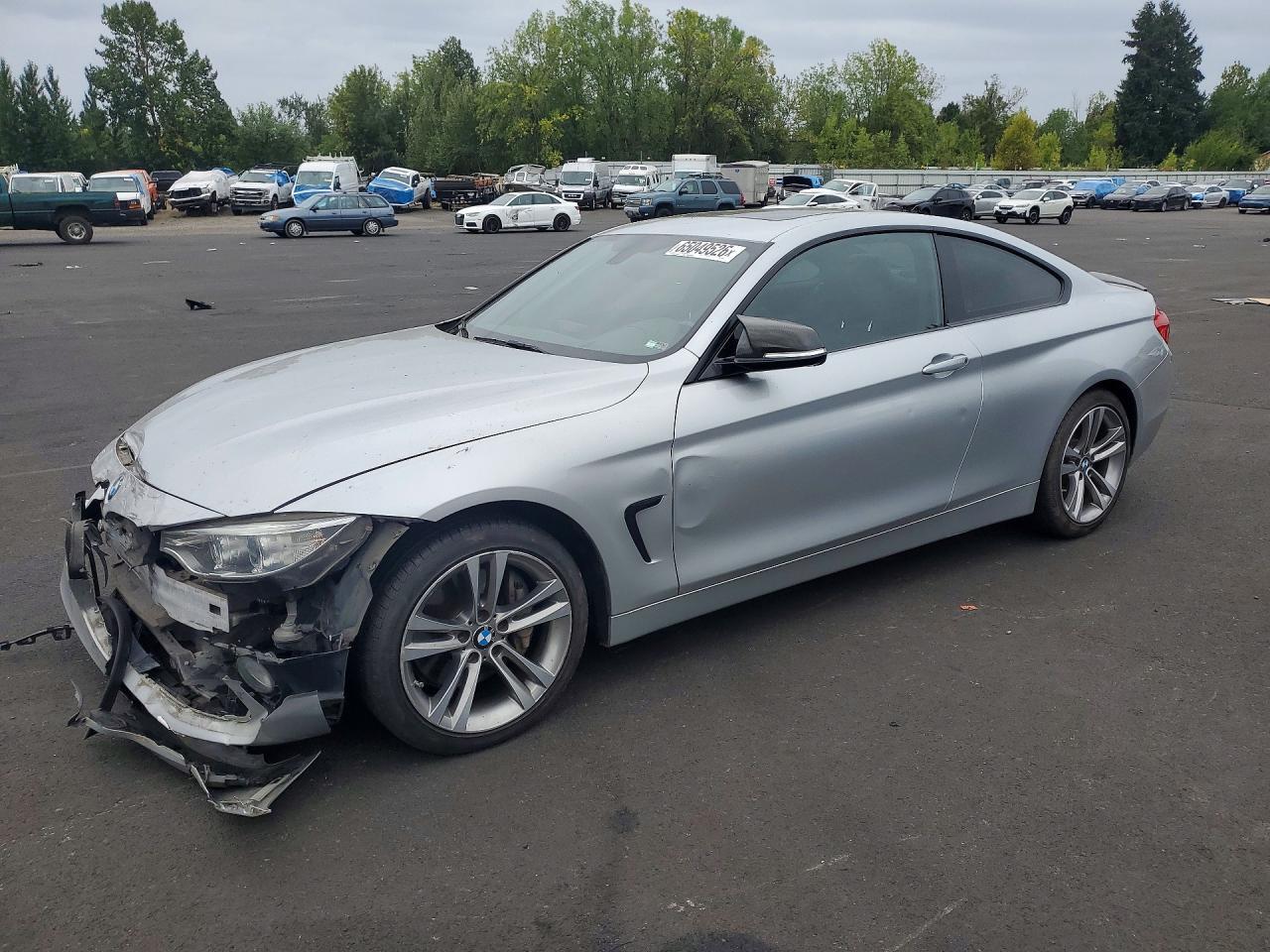 2014 BMW Seria 4 Coupe 435i - zdjęcie główne
