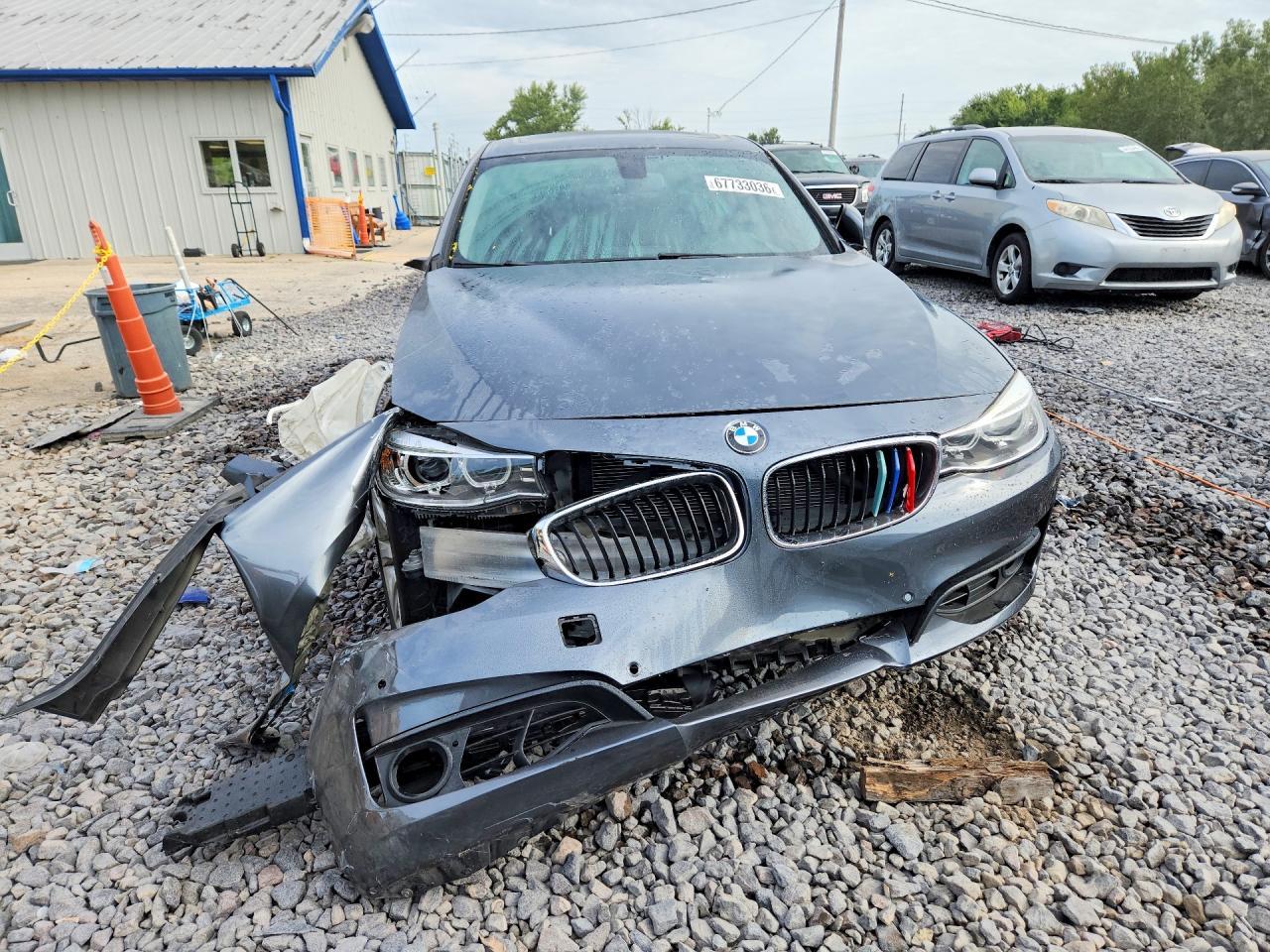 2014 BMW 335 Xigt - zdjęcie 5