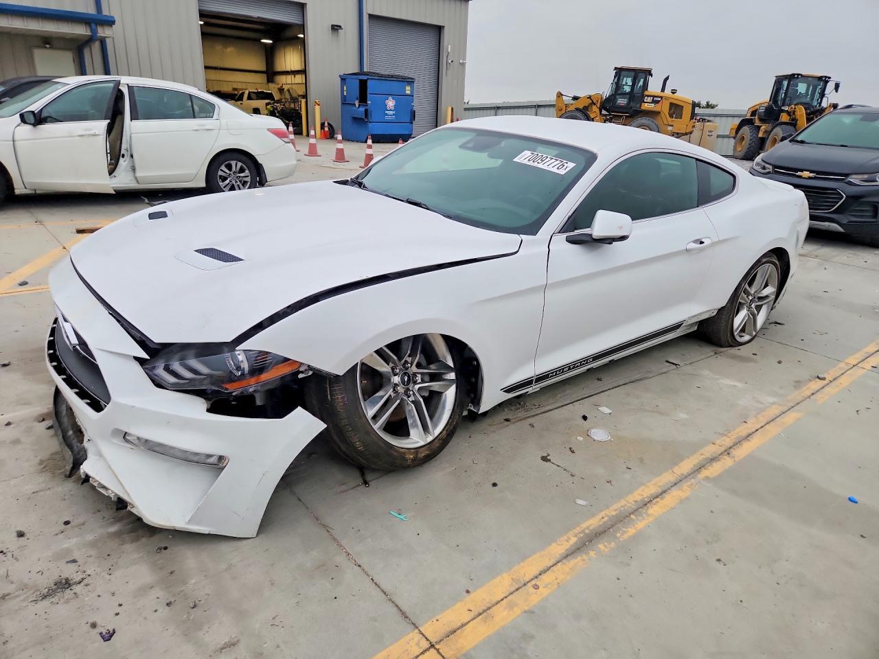 2018 Ford Mustang - zdjęcie główne