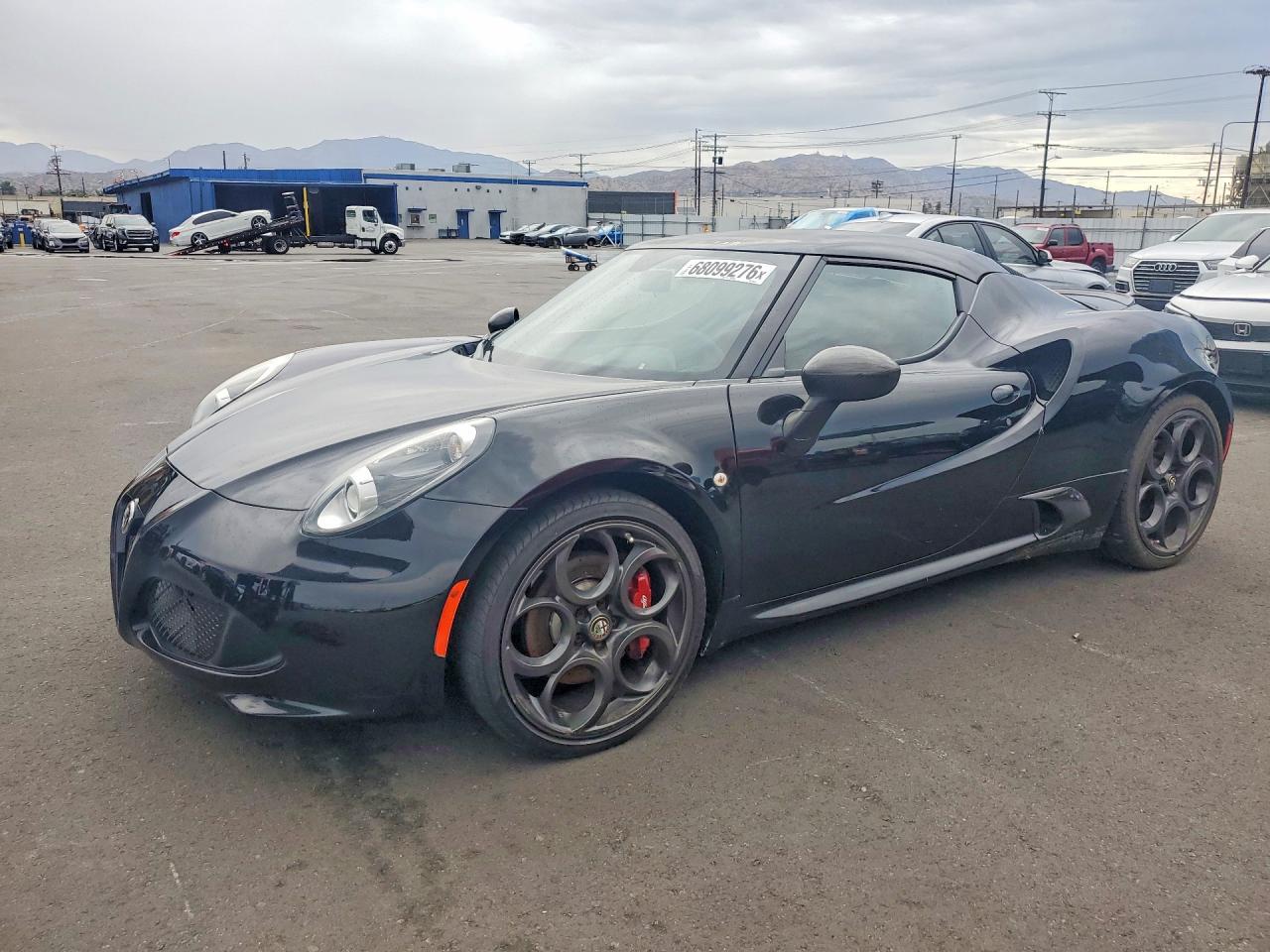 2015 Alfa Romeo 4C - zdjęcie główne