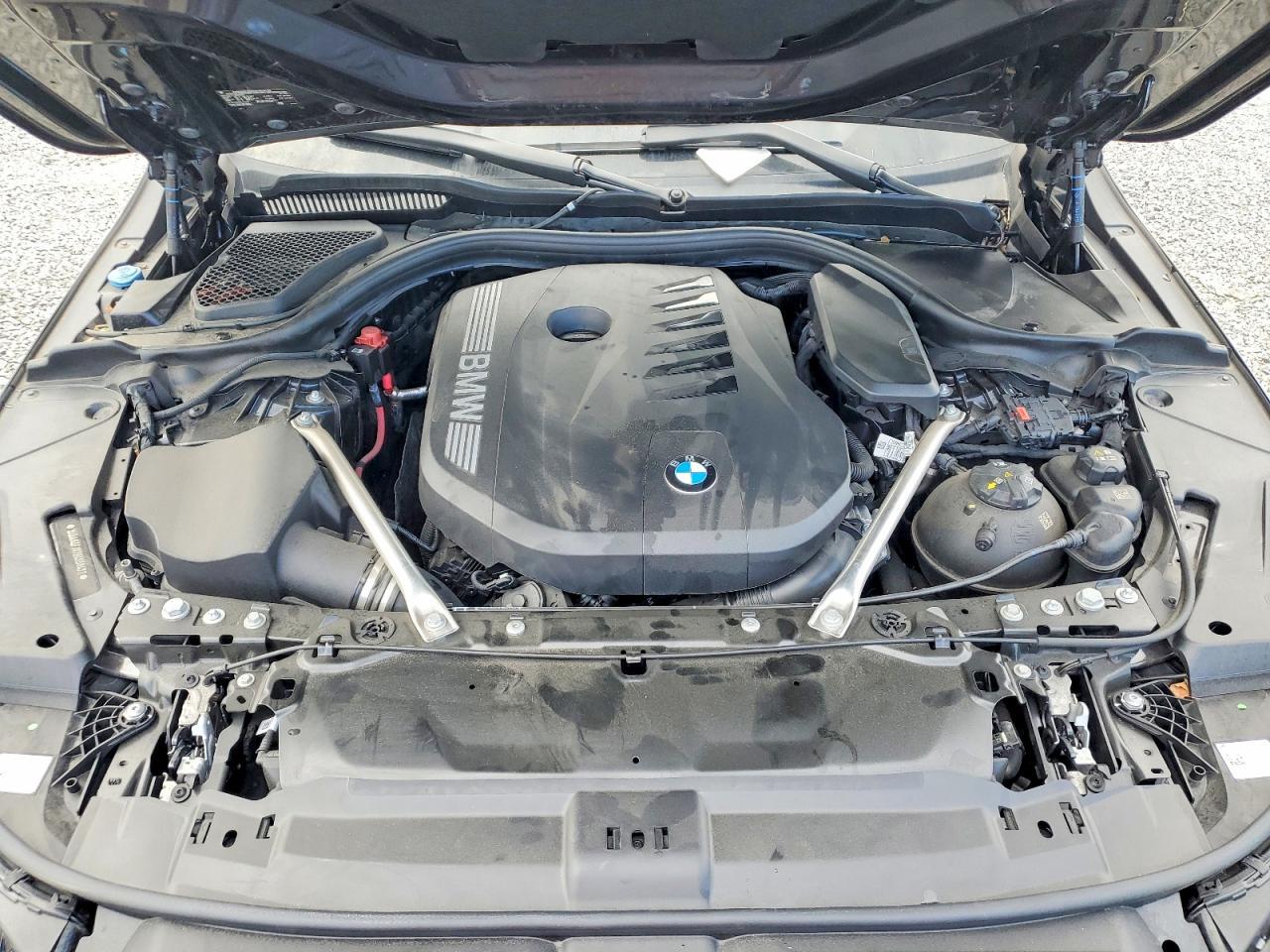 2024 BMW Seria 5 540i - zdjęcie 11