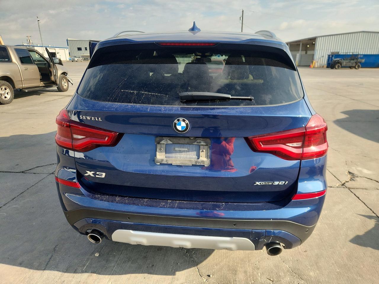 2021 BMW X3 xDrive30I - zdjęcie 6