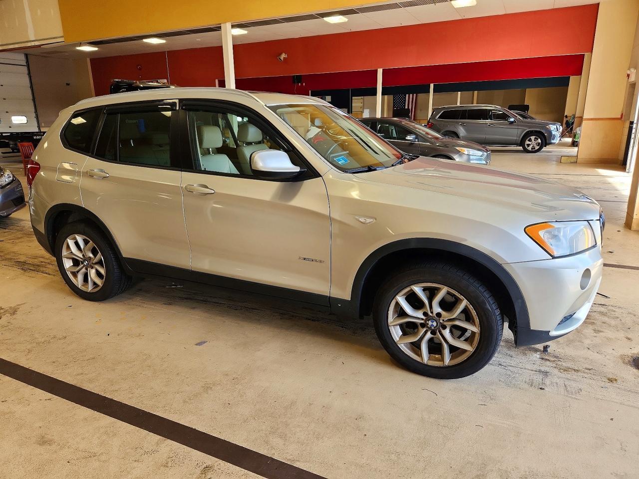 2013 BMW X3 xDrive28I - zdjęcie 4