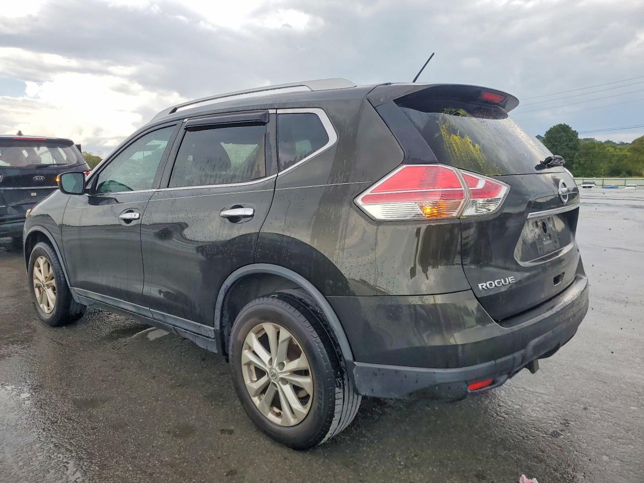 2015 Nissan Rogue Sv - zdjęcie 2