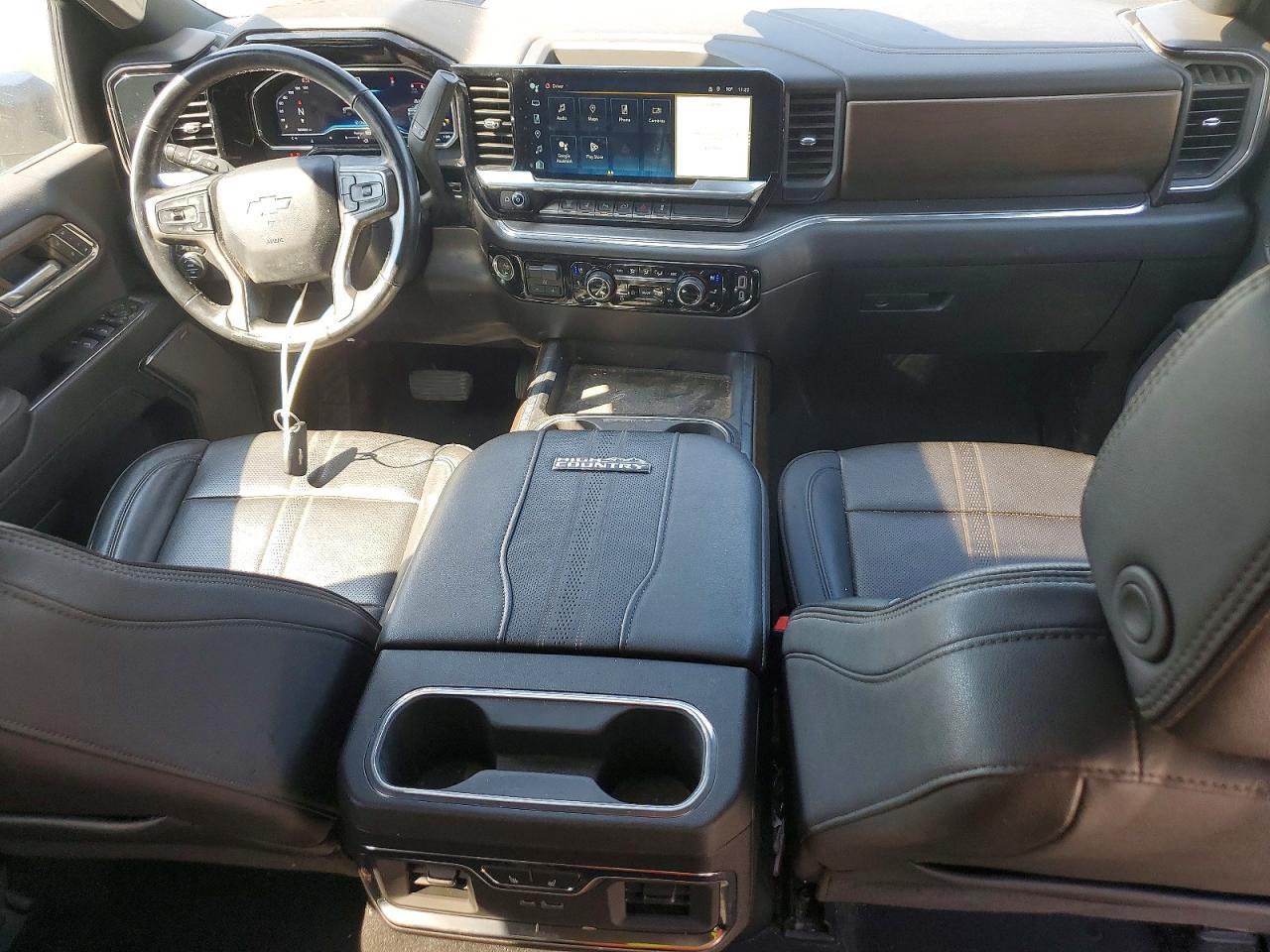 2024 Chevrolet Silverado K2500 High Country - zdjęcie 8