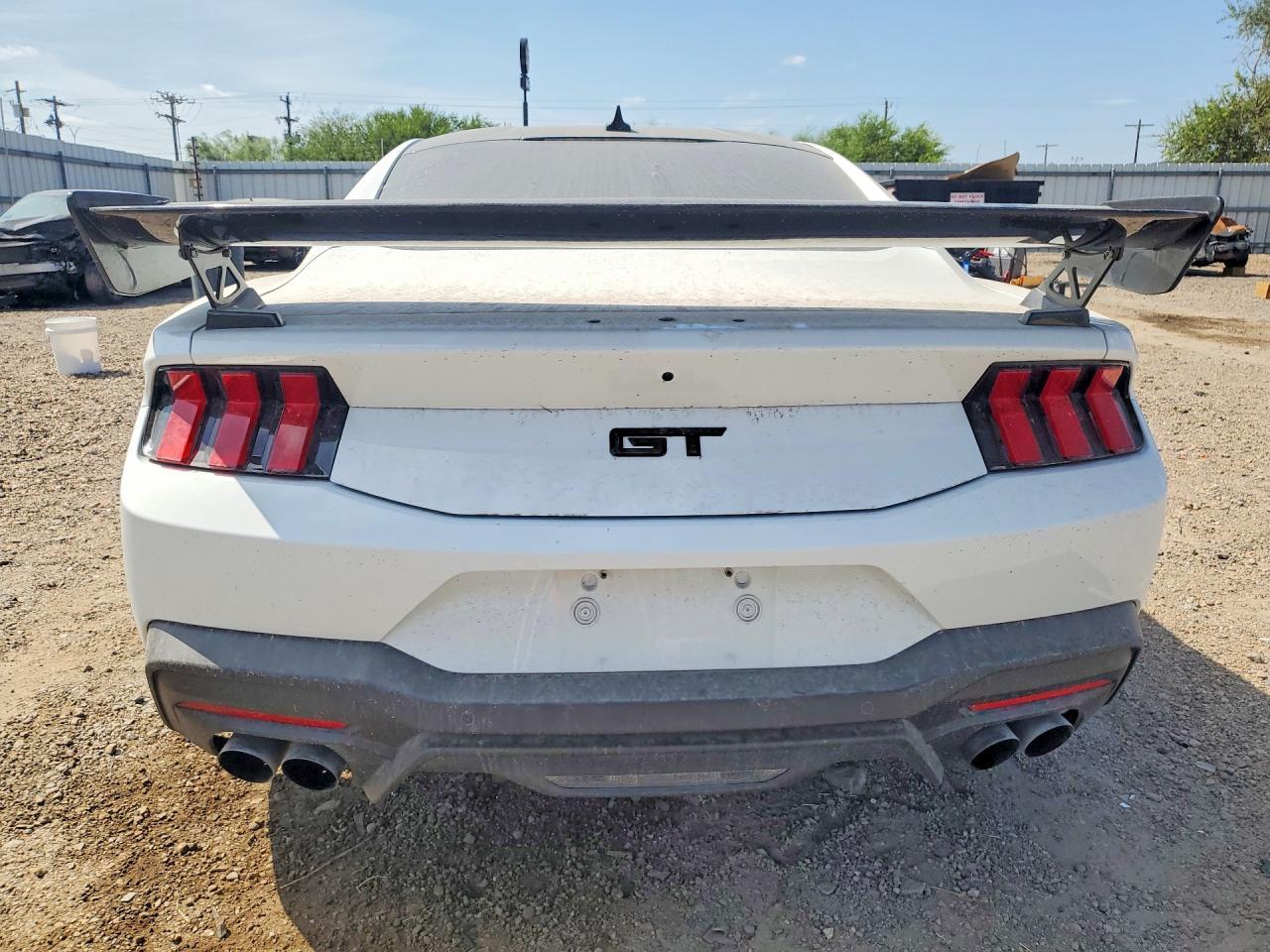 2025 Ford Mustang Gt - zdjęcie 6