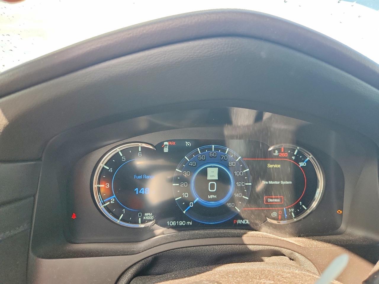 2017 Cadillac Escalade Luxury - zdjęcie 9