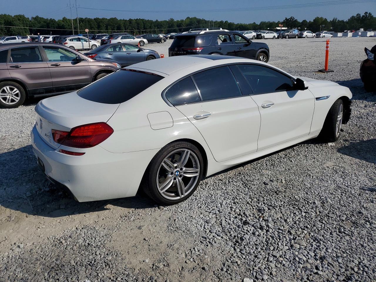 2015 BMW Seria 6 640i - zdjęcie 3
