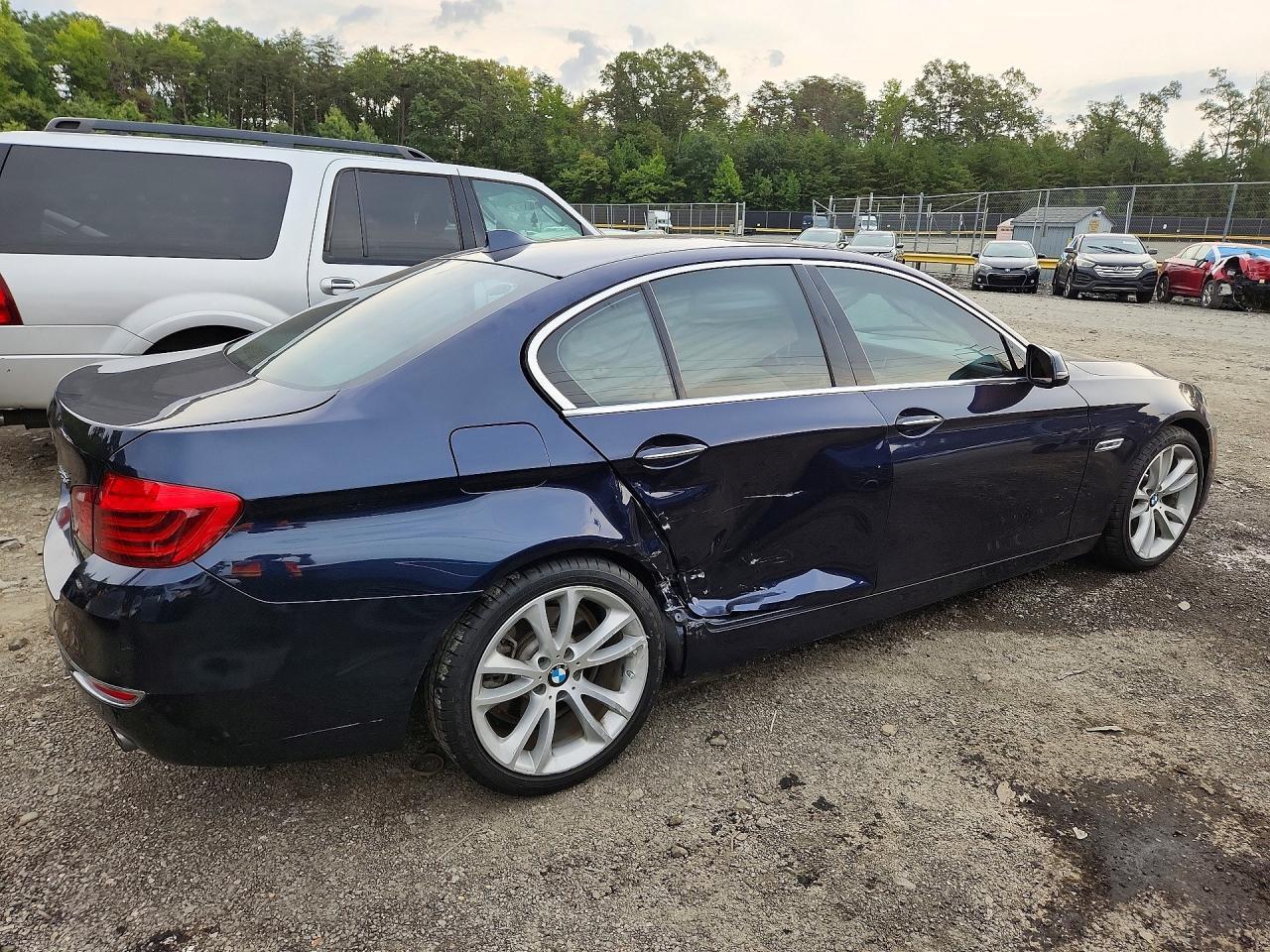2015 BMW Seria 5 535i - zdjęcie 3