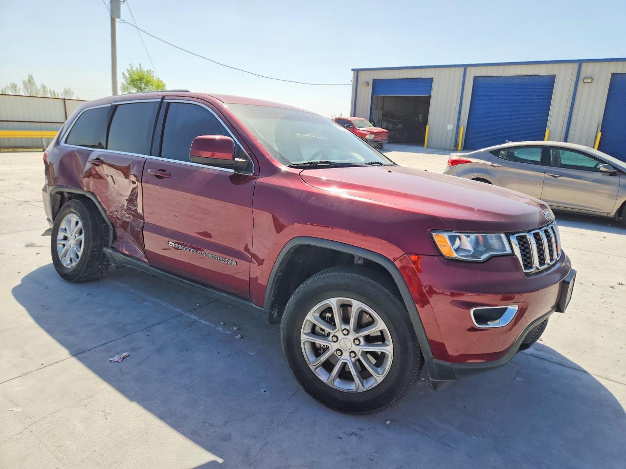 2022 Jeep Grand Cherokee Laredo E - zdjęcie 4