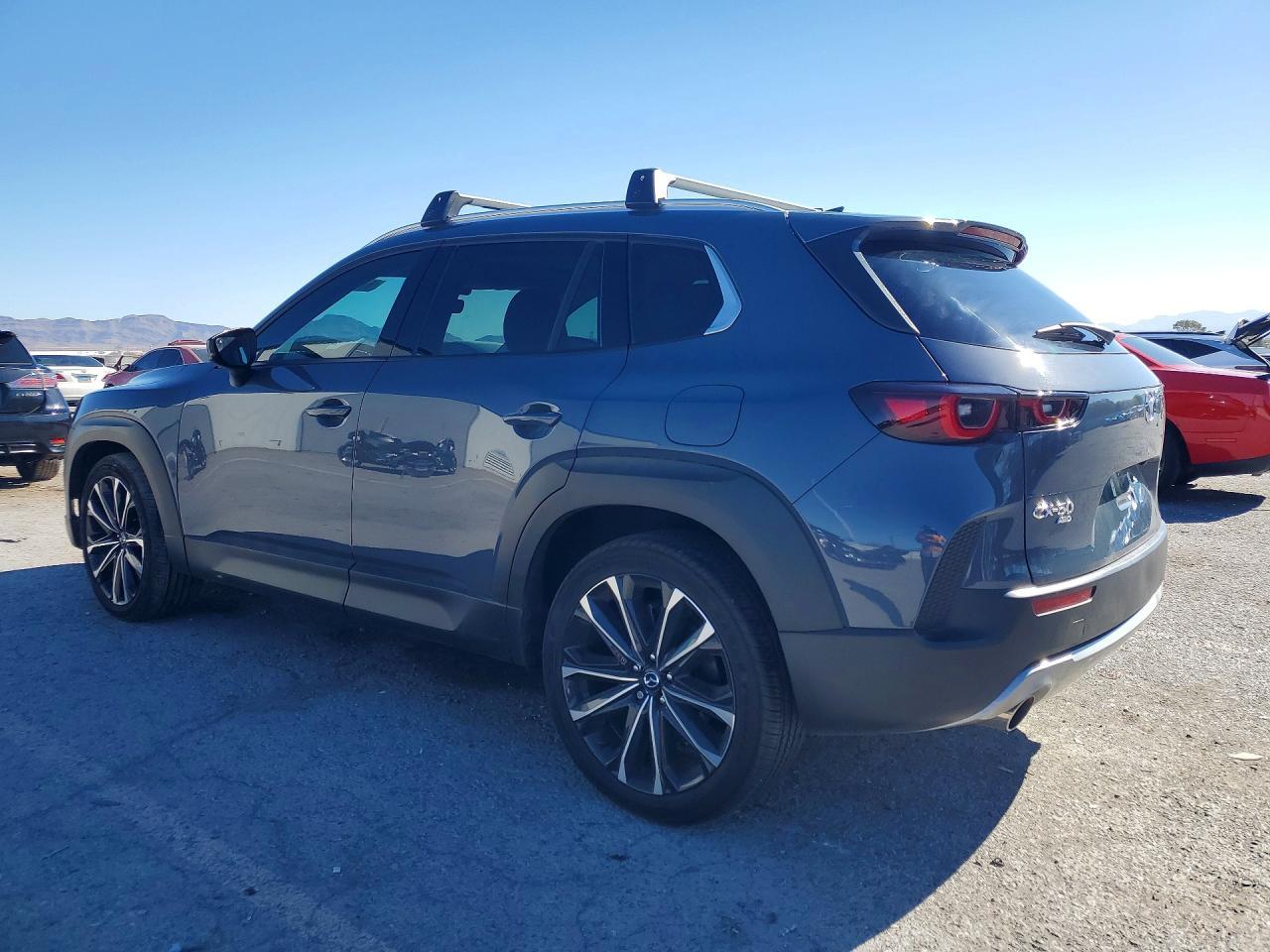 2025 Mazda Cx-50 Premium - zdjęcie 2