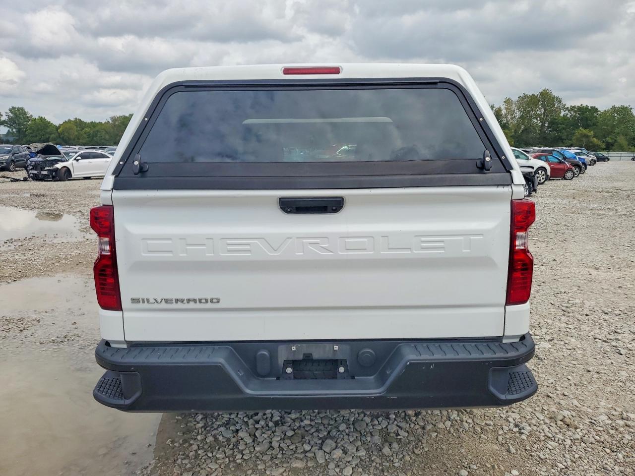 2023 Chevrolet Silverado C1500 - zdjęcie 6