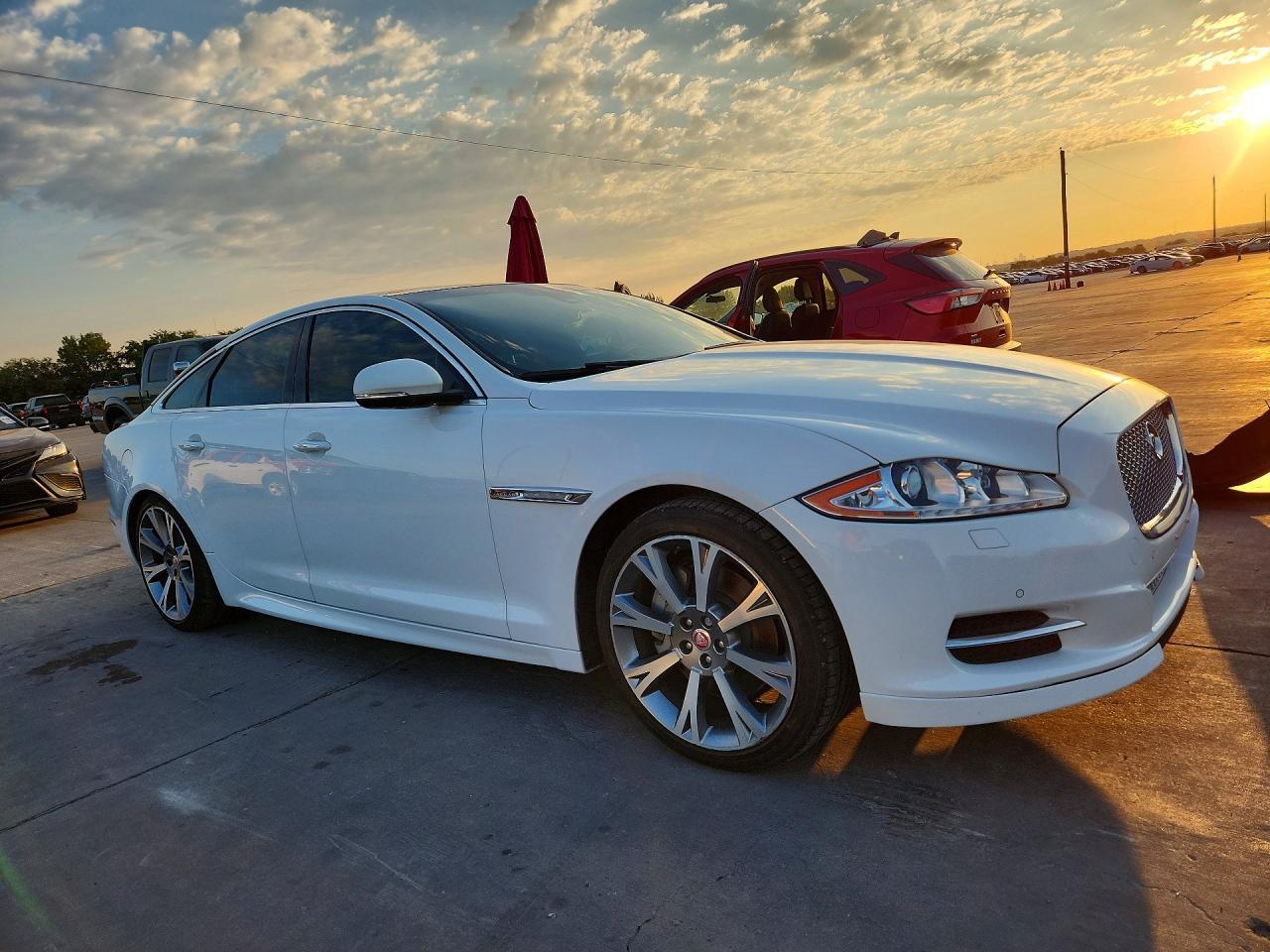 2015 Jaguar Xj - zdjęcie 4