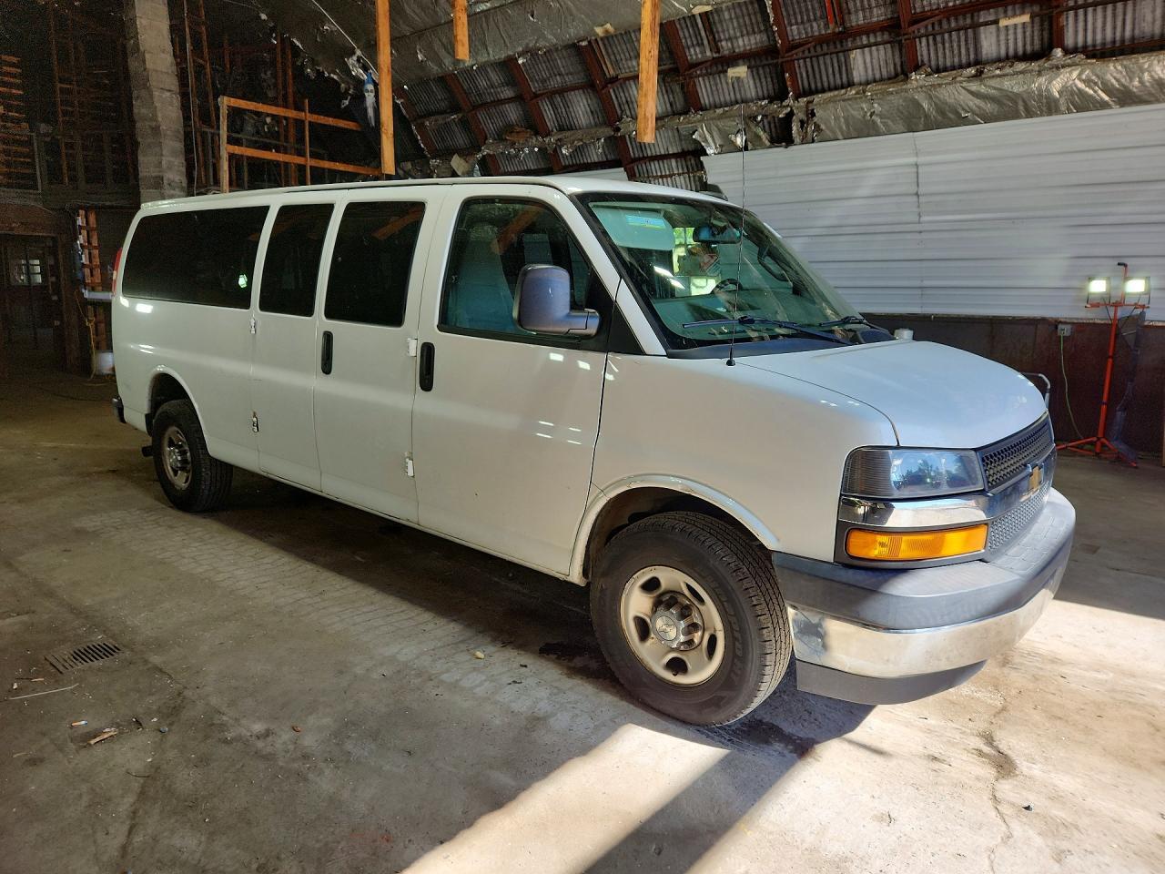 2018 Chevrolet Express G3500 Lt - zdjęcie 4
