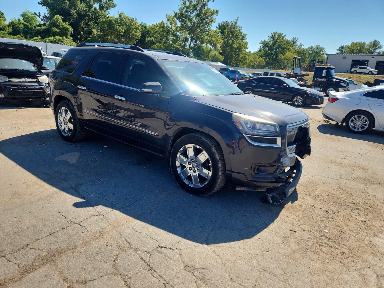 2015 GMC Acadia Denali - zdjęcie 4