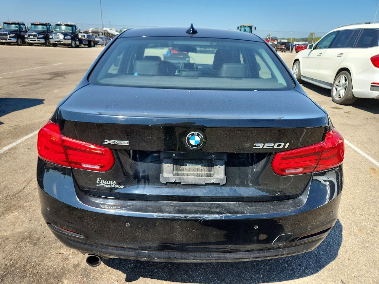2017 BMW Seria 3 320i - zdjęcie 6