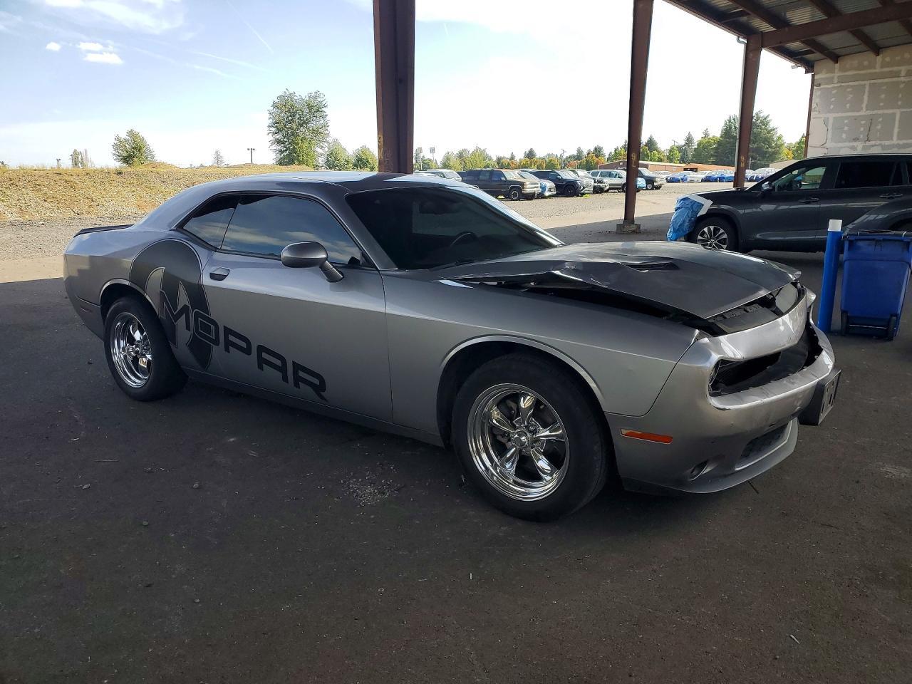 2016 Dodge Challenger Sxt - zdjęcie 4