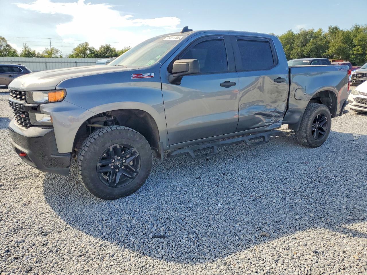 2021 Chevrolet Silverado K1500 Trail Boss Custom - zdjęcie główne