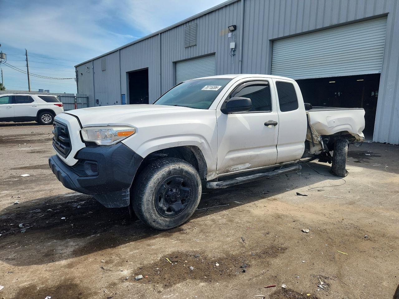 2019 Toyota Tacoma Sr - zdjęcie główne