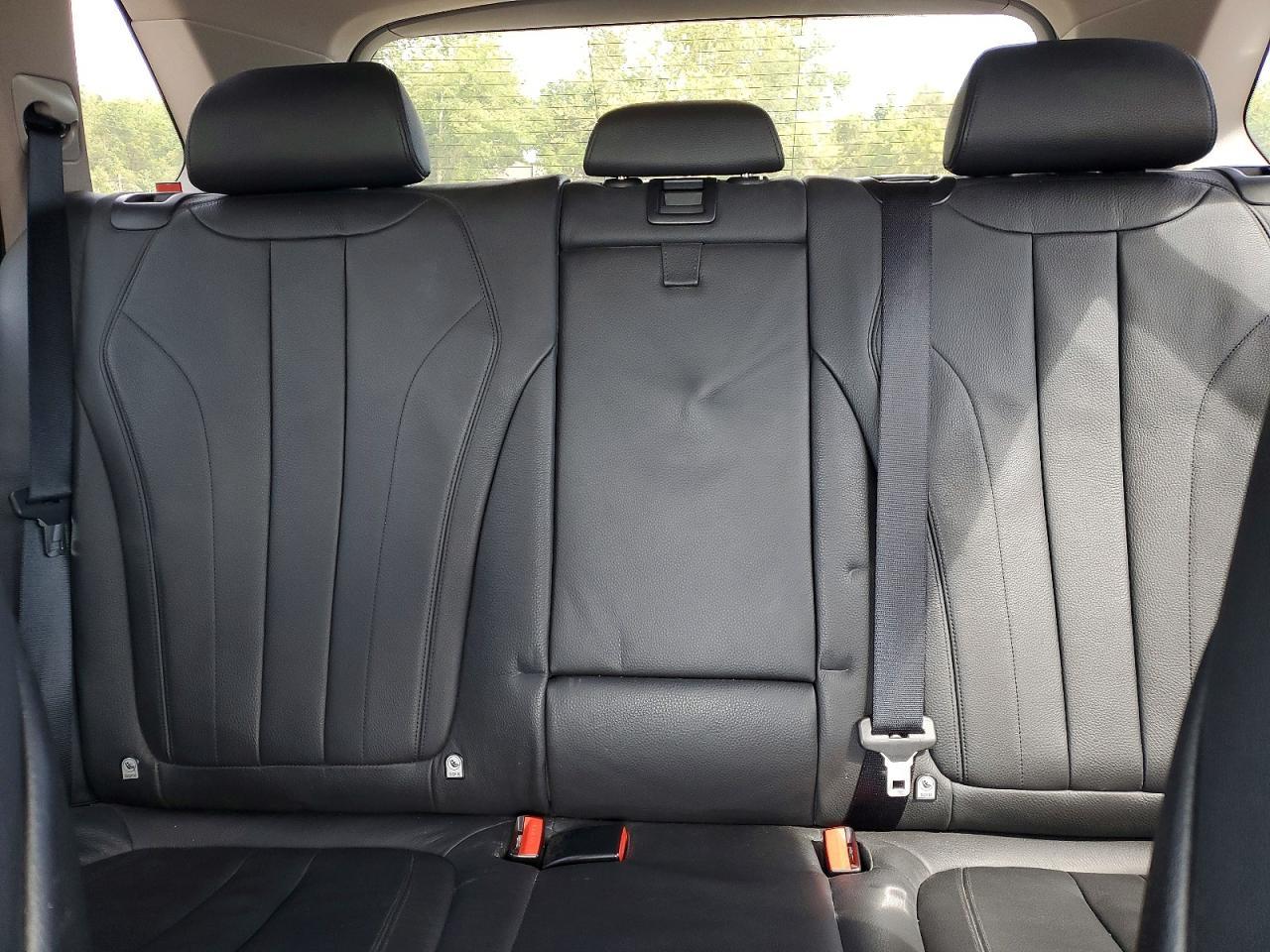2015 BMW X5 xDrive35I - zdjęcie 10